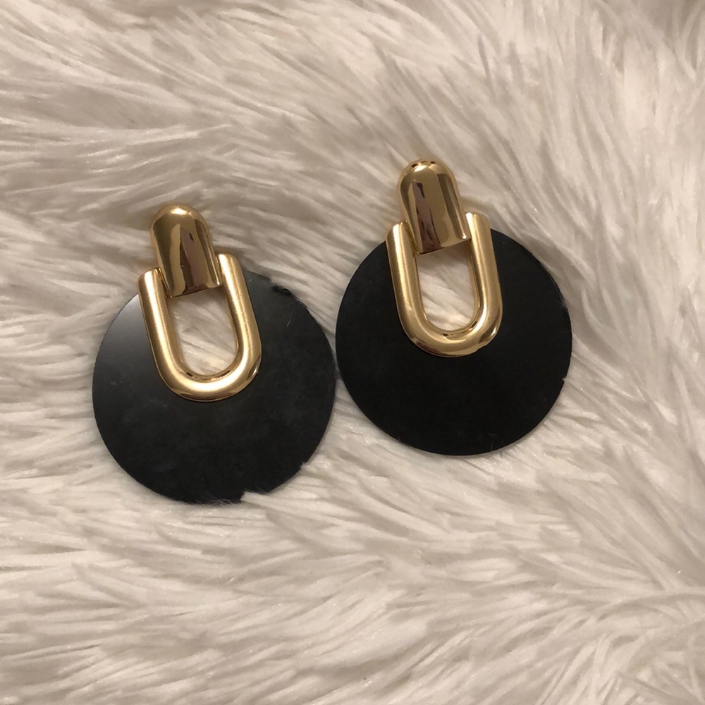 Black earrings